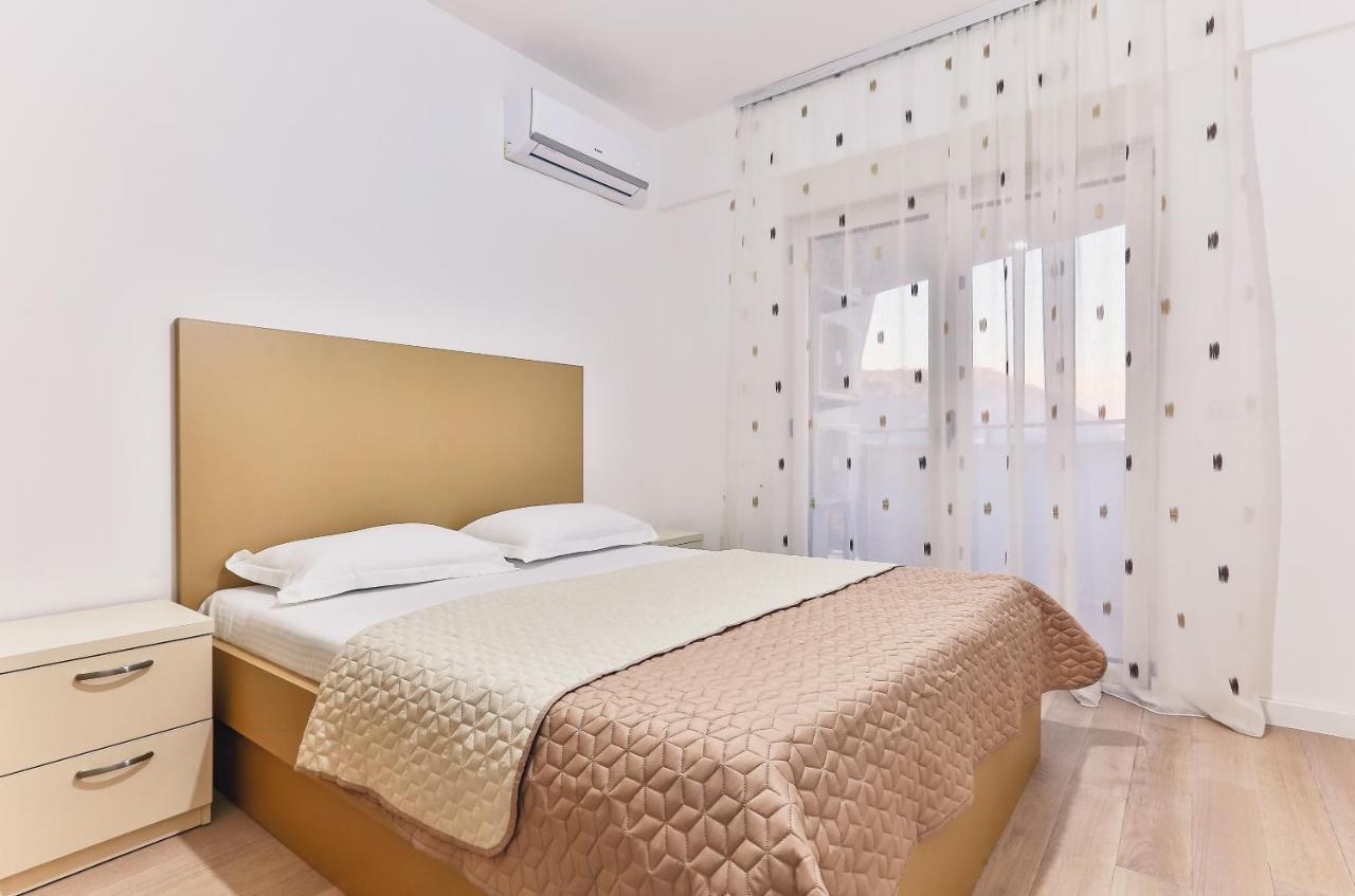 Luxury Korda Apartments 011 부드바 외부 사진