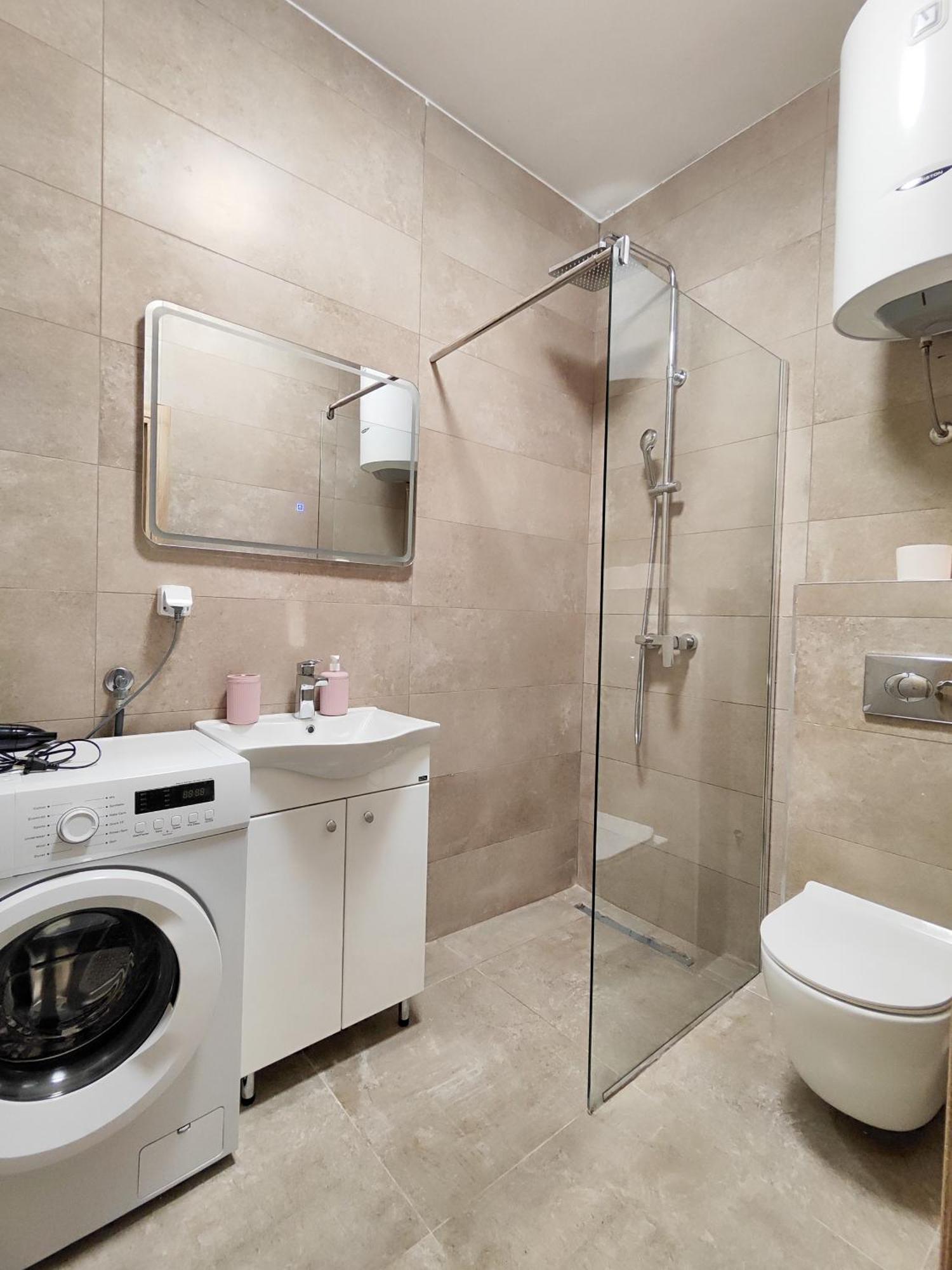 Luxury Korda Apartments 011 부드바 외부 사진